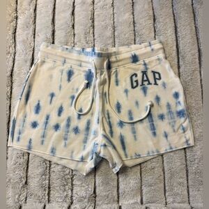 GAP Women's Tie-Dye Lounge Shorts — Cream & Light Blue